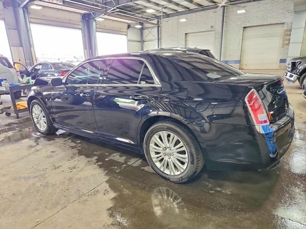 2013 CHRYSLER 300 Base