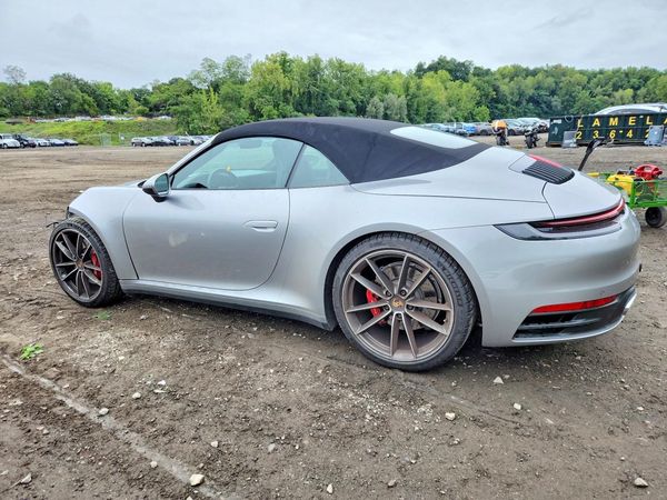 2020 PORSCHE 911