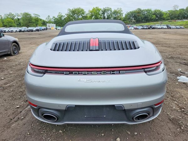 2020 PORSCHE 911