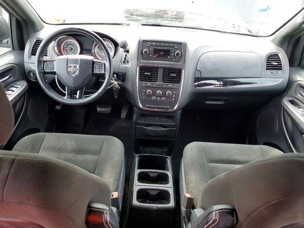 2015 DODGE GRAND CARAVAN SE