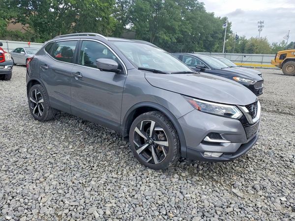 2022 NISSAN ROGUE SPORT SL