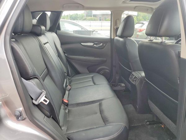 2022 NISSAN ROGUE SPORT SL