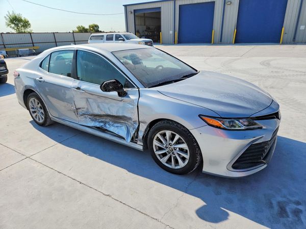 2021 TOYOTA CAMRY