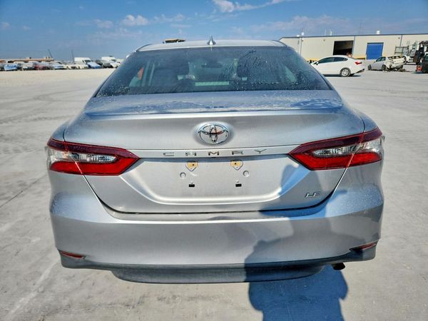 2021 TOYOTA CAMRY