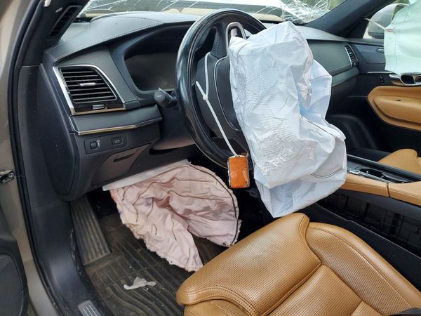 2021 VOLVO XC90 Inscription — CKPT