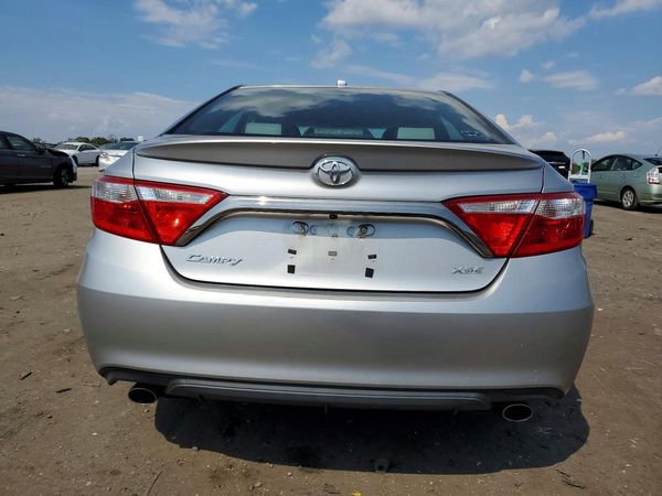 2015 TOYOTA CAMRY — DIRR