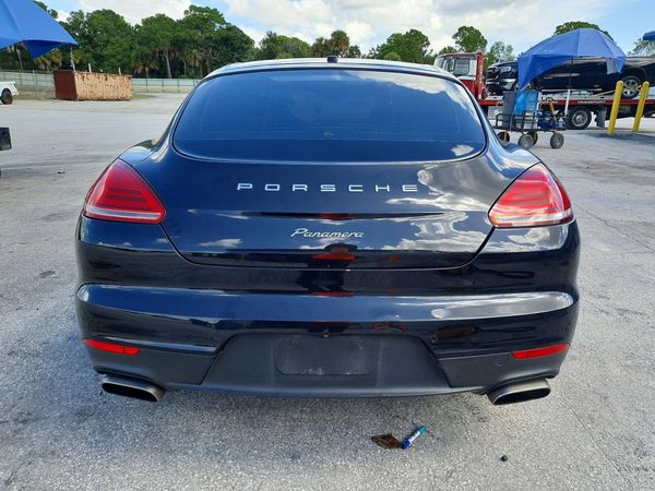 2014 PORSCHE PANAMERA Base (2WD), 4 (4WD)