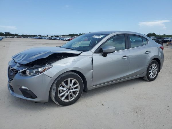 2016 MAZDA 3 — DSFA — Front 3/4