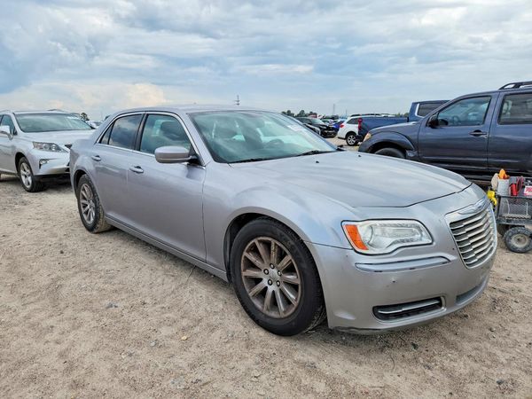 2014 CHRYSLER 300