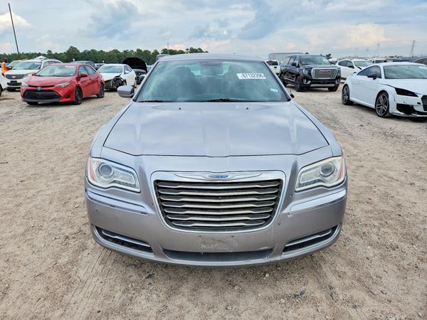 2014 CHRYSLER 300