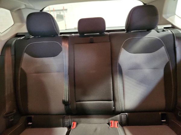 2022 VOLKSWAGEN TAOS