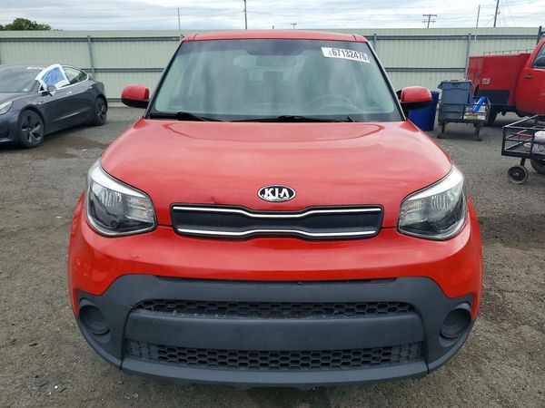 2019 KIA SOUL Base
