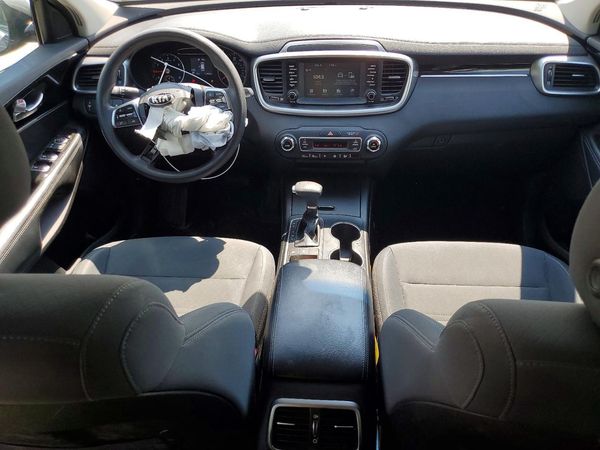 2019 KIA SORENTO