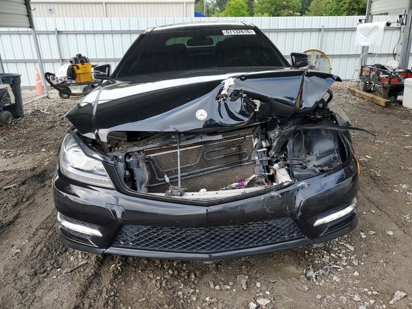 2014 MERCEDES-BENZ C