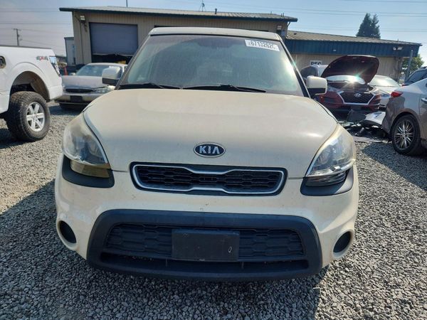 2013 KIA SOUL