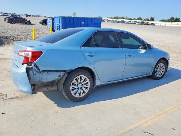 2012 TOYOTA CAMRY