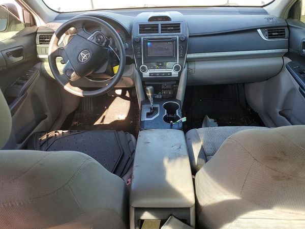 2012 TOYOTA CAMRY