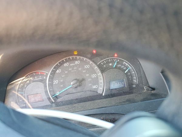 2012 TOYOTA CAMRY
