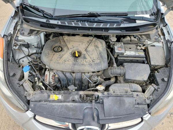 2013 HYUNDAI ELANTRA