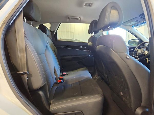 2017 KIA SORENTO
