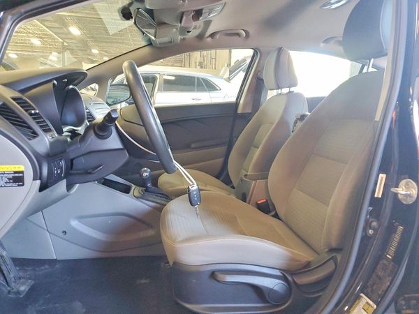 2015 KIA FORTE