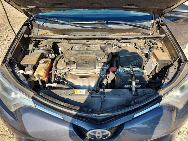 2018 TOYOTA RAV4 LE