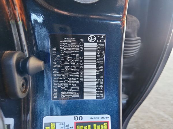2019 TOYOTA COROLLA