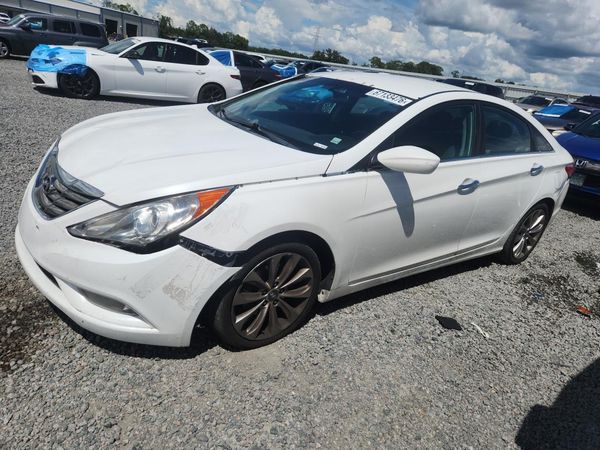 2013 HYUNDAI SONATA