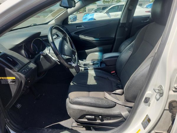 2013 HYUNDAI SONATA