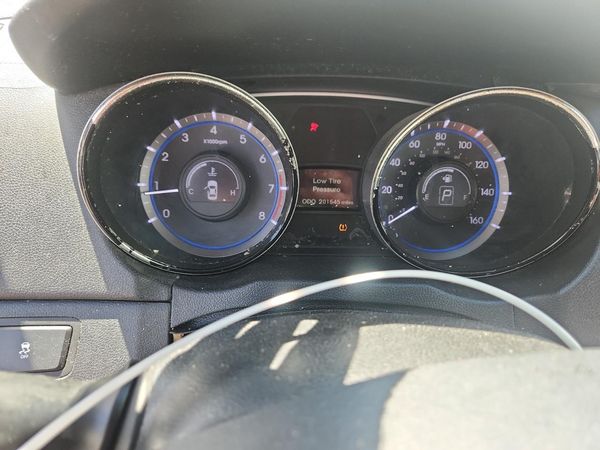 2013 HYUNDAI SONATA