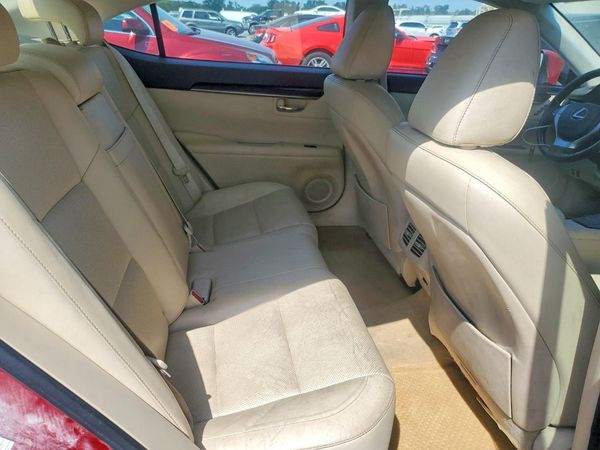 2014 LEXUS ES