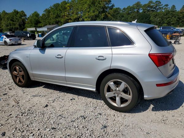 2012 AUDI Q5 Premium Plus