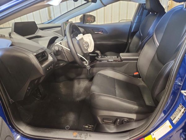 2024 TOYOTA PRIUS