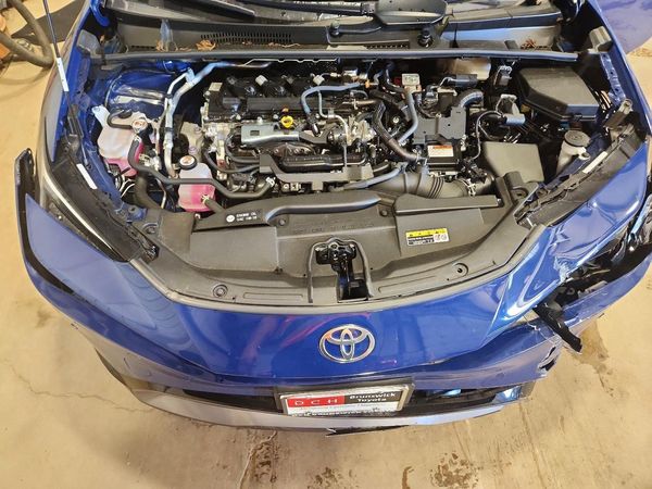 2024 TOYOTA PRIUS