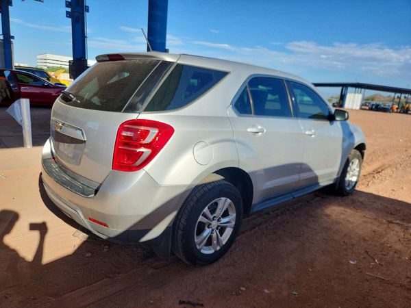 2017 CHEVROLET EQUINOX LS