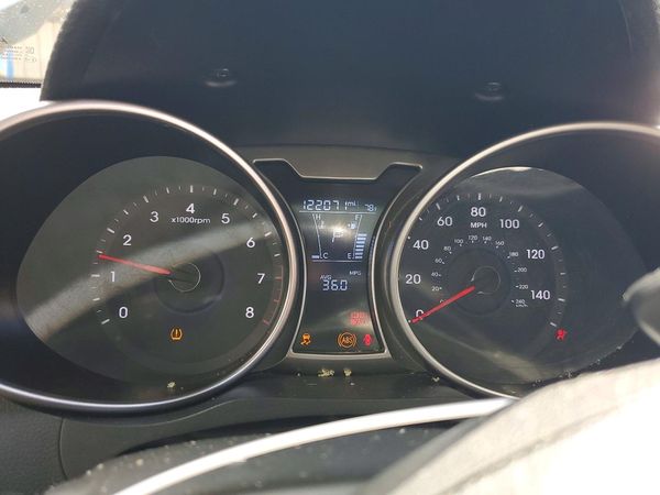 2016 HYUNDAI VELOSTER