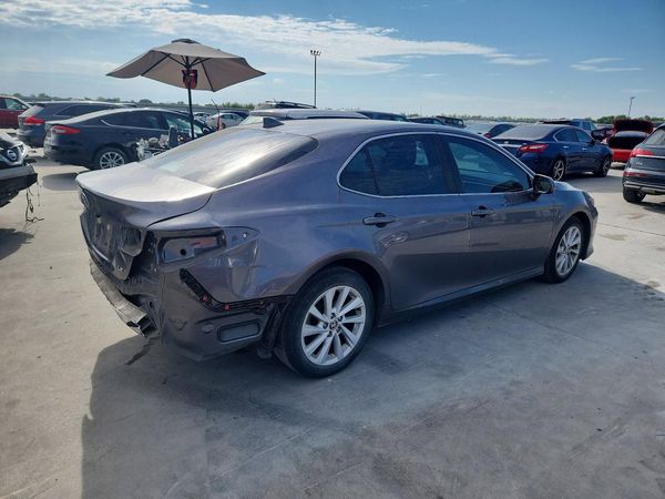 2022 TOYOTA CAMRY