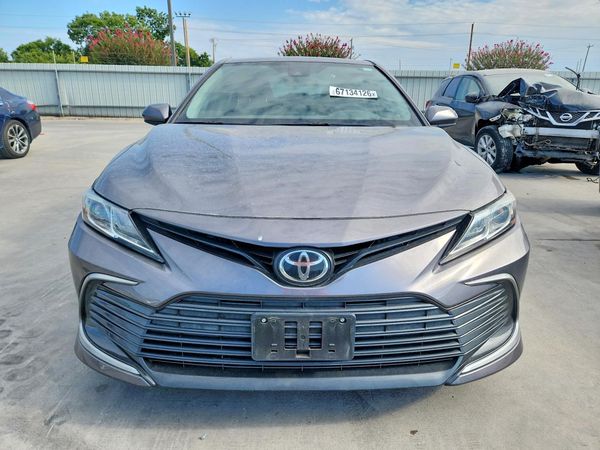 2022 TOYOTA CAMRY
