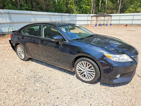 2013 LEXUS ES