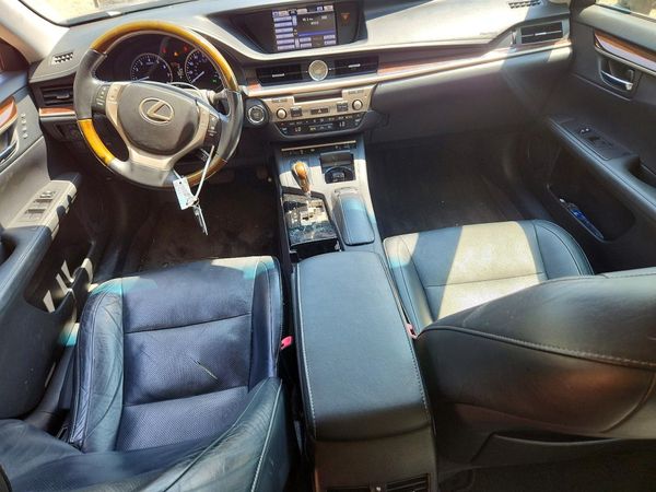 2013 LEXUS ES