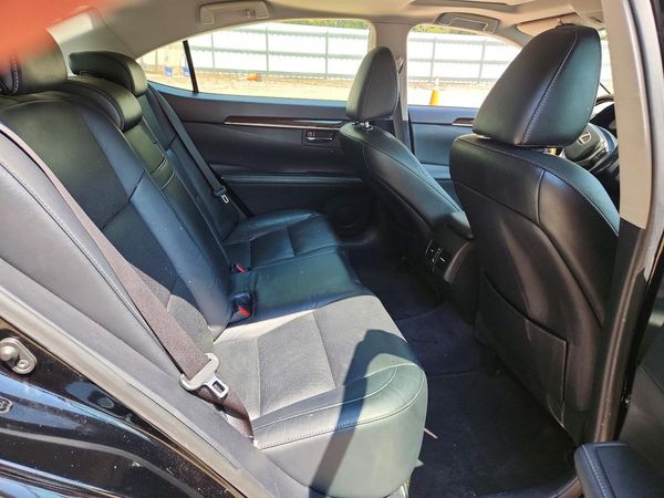 2013 LEXUS ES
