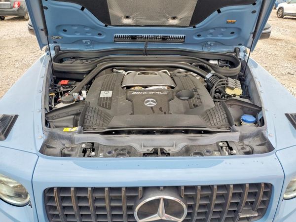 2025 MERCEDES-BENZ G63 AMG — Engine bay