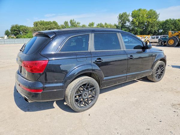 2015 AUDI Q7 Premium Plus