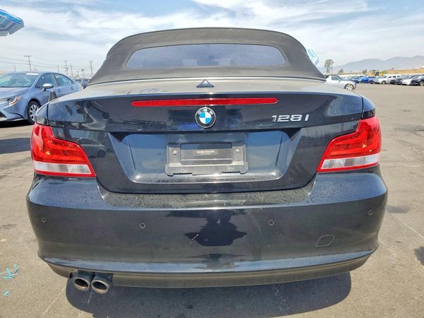 2013 BMW 128
