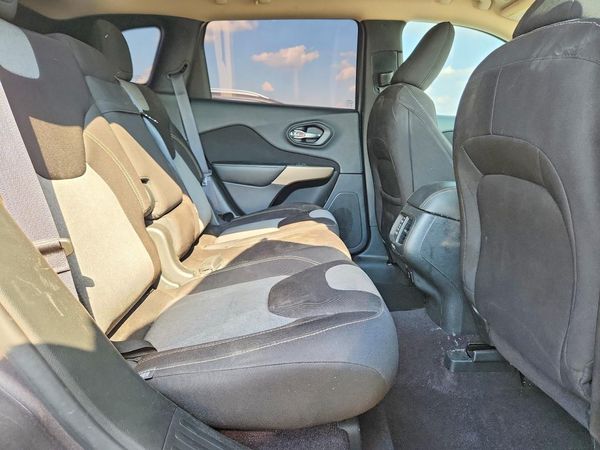 2018 JEEP CHEROKEE