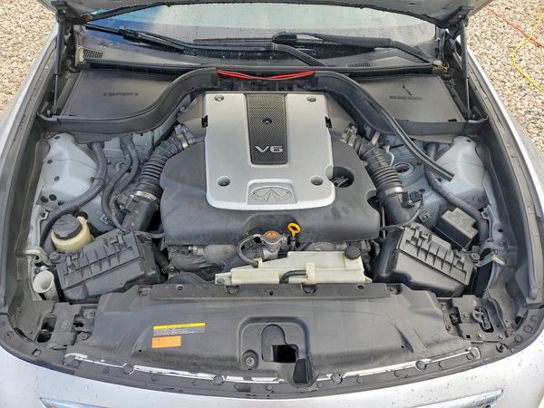 2013 INFINITI G37
