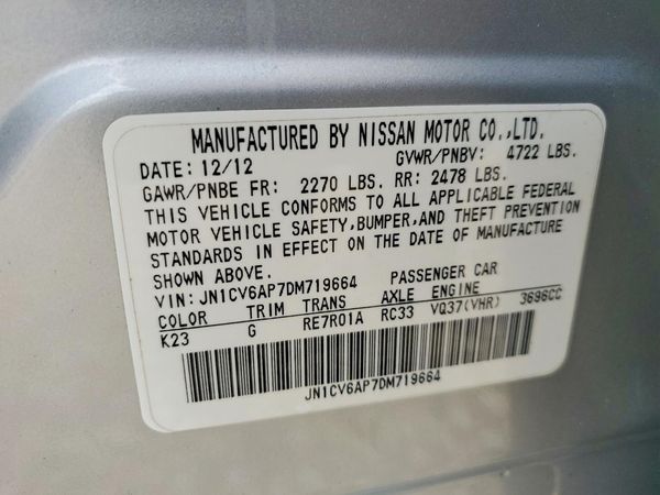 2013 INFINITI G37