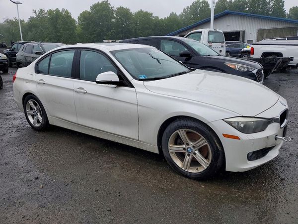 2015 BMW 3 SERIES — Passenger 3/4