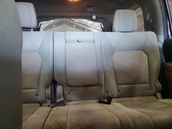 2012 HONDA PILOT LX