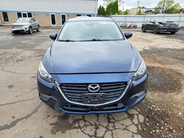 2018 MAZDA 3